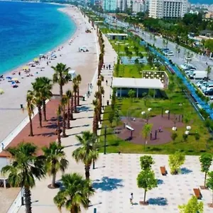 Appartement House By The Antalya