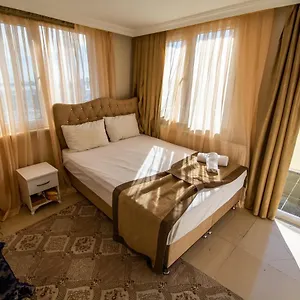 Hotel özyurt, Istanbul